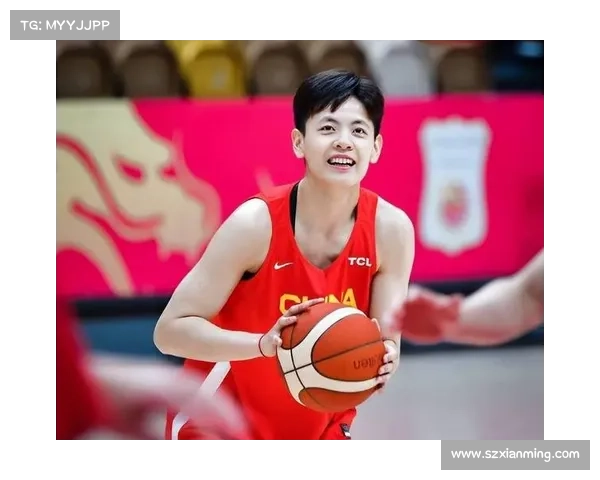 23岁杨舒予高效轰17分成女篮第一尖刀 球迷赞叹实力惊人